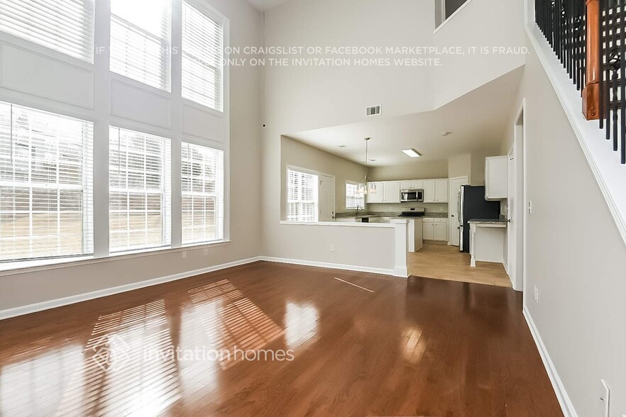 Building Photo - 3650 Elmendorf Cove NW