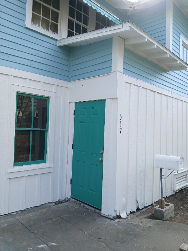 Building Photo - 617 Lafayette St