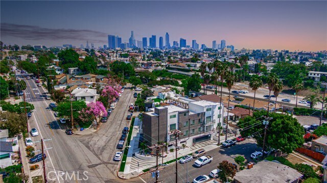 Building Photo - 2828 London St