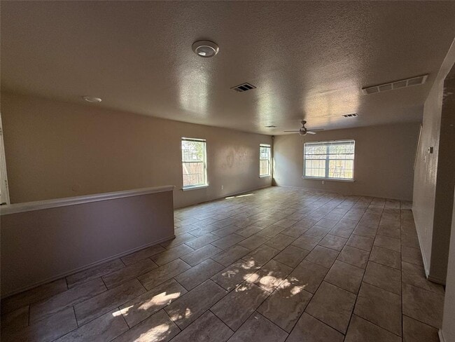 Building Photo - 13012 Lofton Cliff Dr