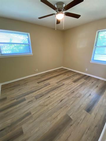 Building Photo - 804 Hillside Dr