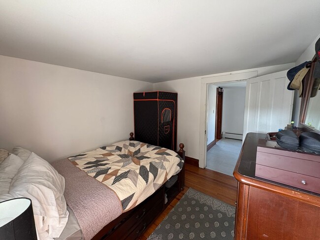 Building Photo - 3729 NY-43