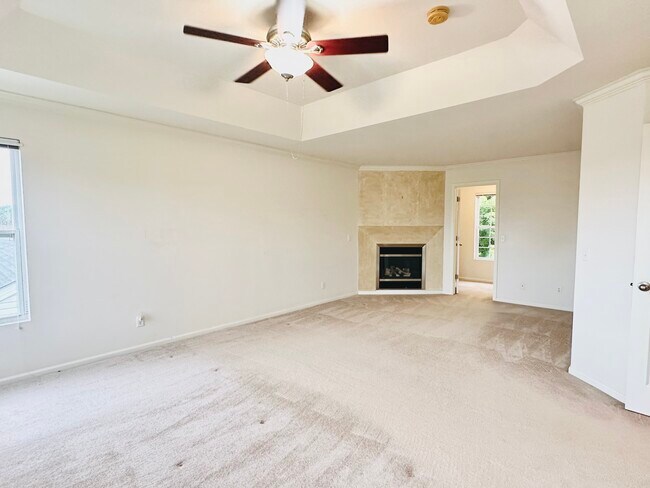 Building Photo - 16207 S St