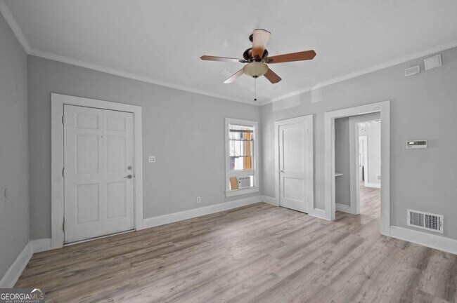 Building Photo - 789 Barnett St NE