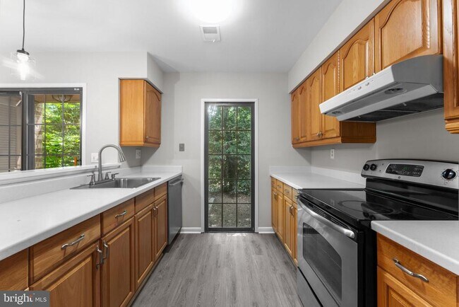Building Photo - 11331 Headlands Ct