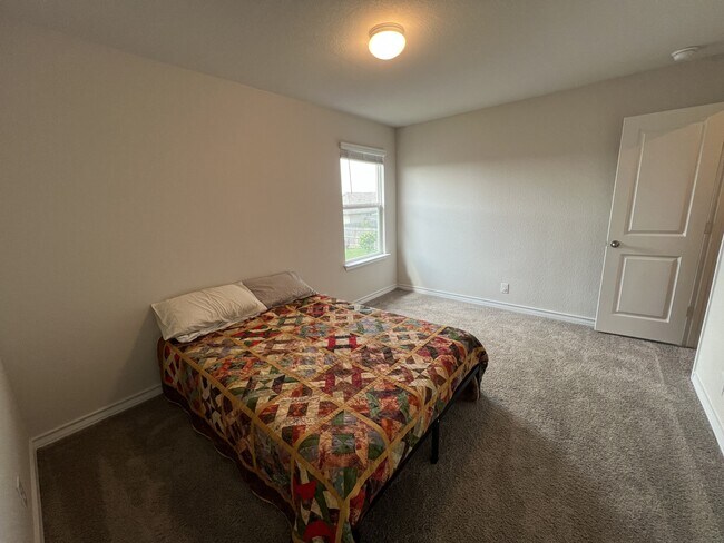 Building Photo - 317 Denison Dm