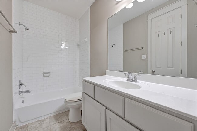 Building Photo - 1237 Hobbs Reach Ln