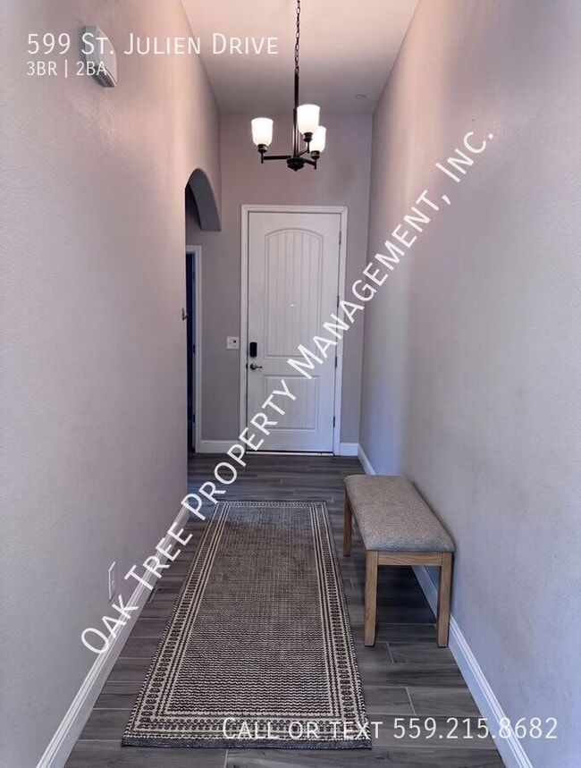 Building Photo - 599 St Julien Dr