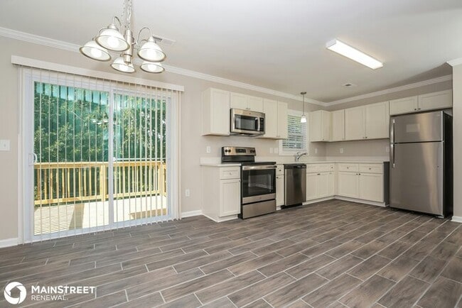 Building Photo - 402 Triumphant Rd