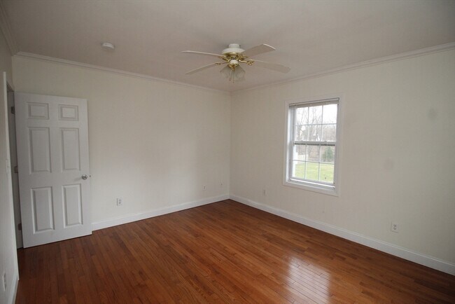 Building Photo - 218 Thurber Ave