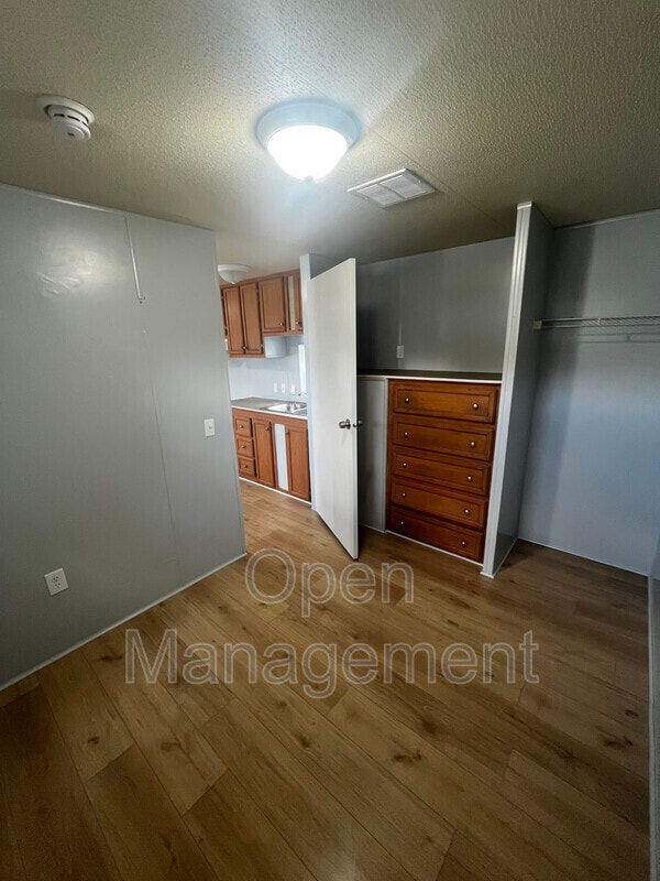 Building Photo - 7534 US-60