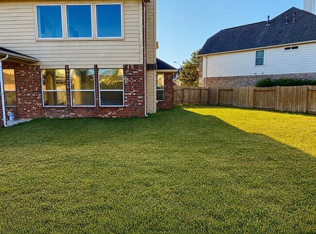 Building Photo - 10930 Reston Point Dr
