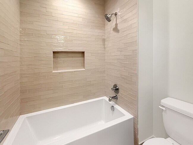 Building Photo - New Construction 4-Bedroom Home in Eagle’s Centerra Community Near Downtown, Trails & Shopping wi...