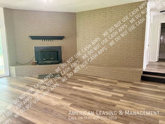 Building Photo - 747 Brookwood Dr