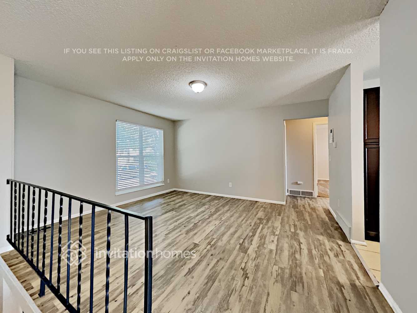 Building Photo - 9434 Brentwood St