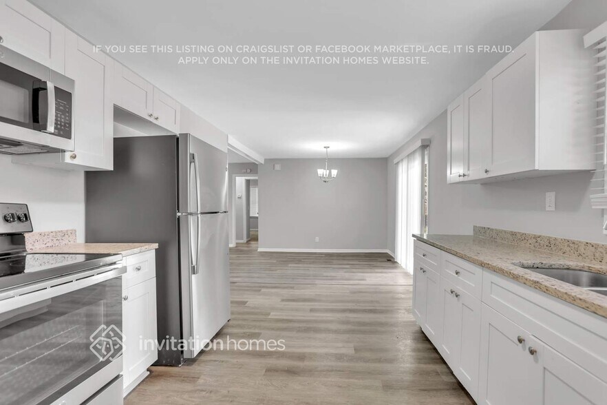 Building Photo - 3545 Stanford Cir