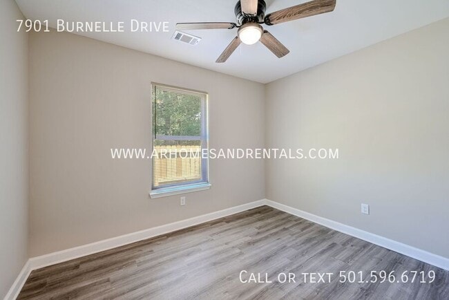 Building Photo - 7901 Burnelle Dr