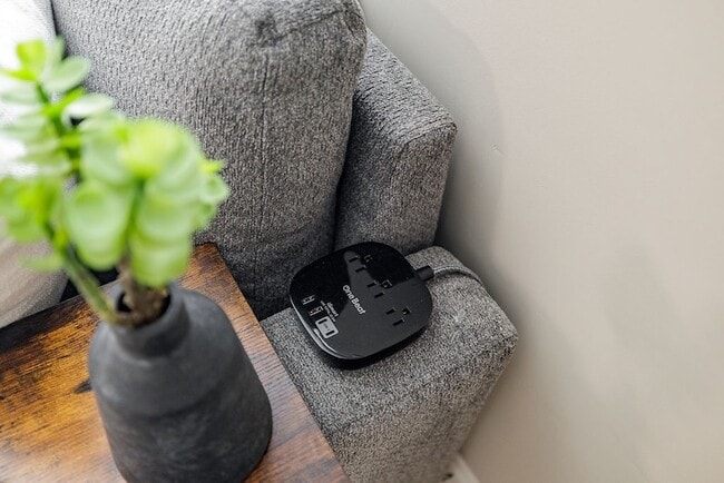 Building Photo - 2165 S Milledge Ave