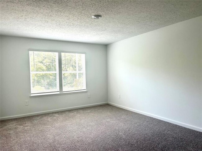 Building Photo - 3617 SE 37th Ct