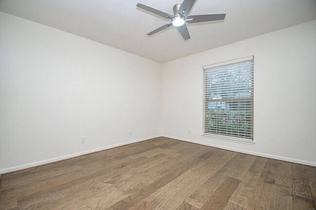 Building Photo - 12511 Shepherds Ridge Dr