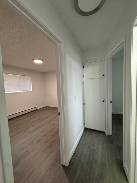 Building Photo - Highland Apartments