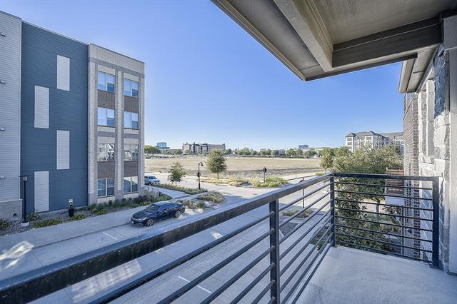 Building Photo - 8080 Ingram Dr