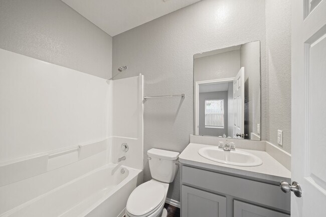 Building Photo - 7823 Winward Rdg Wy