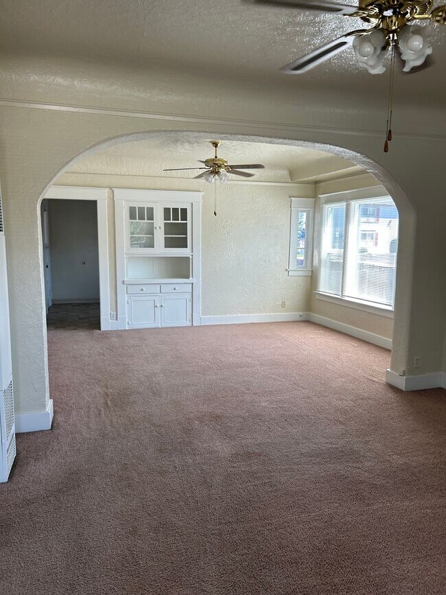 Building Photo - Charming 2 Bedroom in Sparks!
