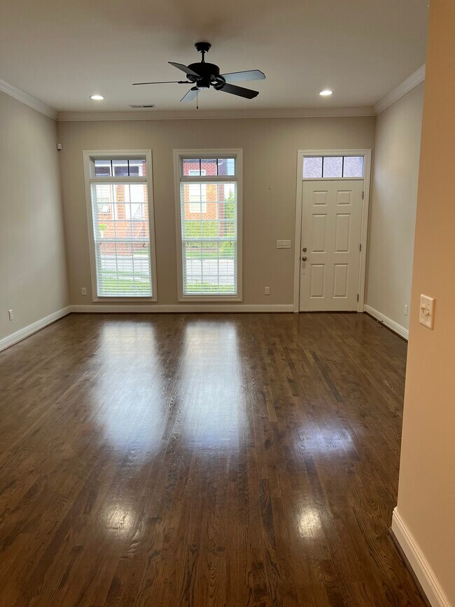 Building Photo - 510 Bowerwood Cir