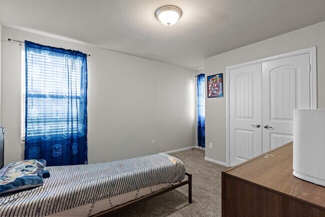 Building Photo - 7418 Horton Ranch Rd
