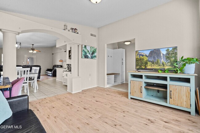 Building Photo - 6244 Spotted Eagle Dr