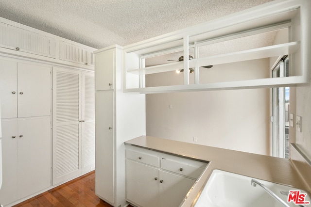 Building Photo - 941 N San Vicente Blvd