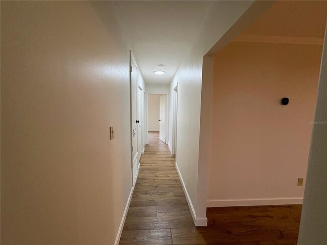 Building Photo - 4824 Gallant Ln