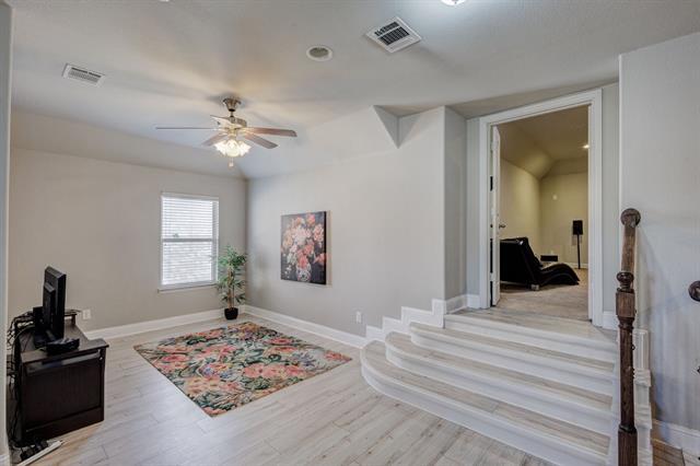 Building Photo - 8701 Tutbury Pl