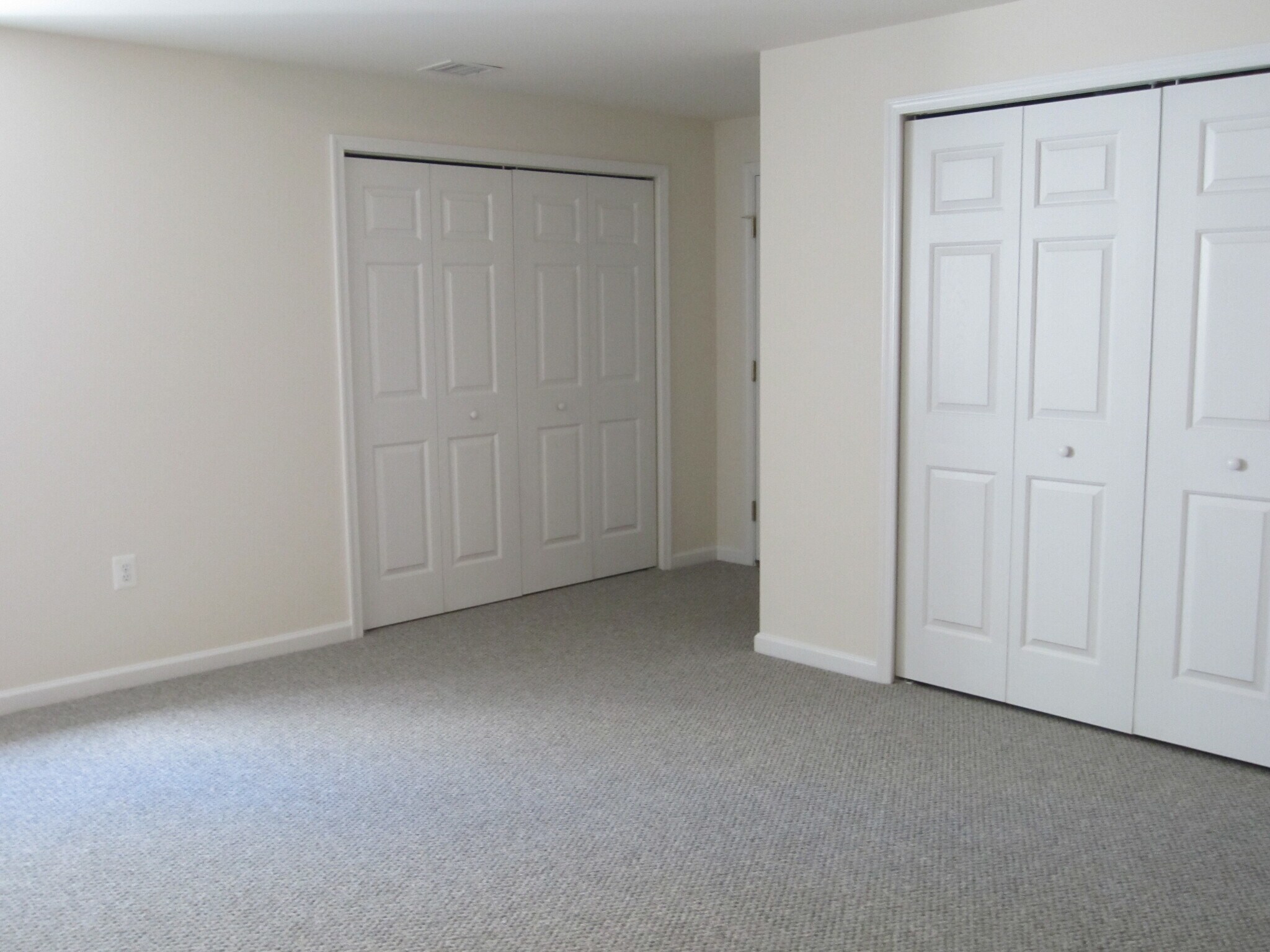 Basement - 860 Main St