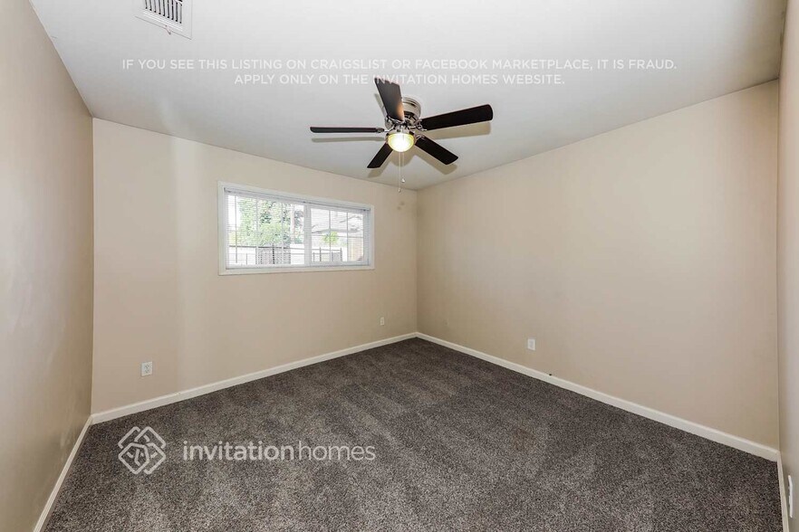 Building Photo - 1305 Morrison Dr