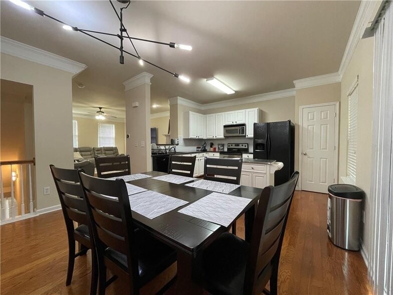 Building Photo - 2167 Meadow Peak Rd