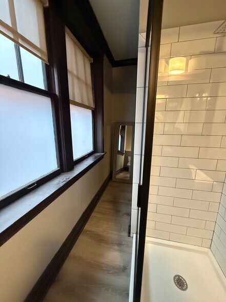 Building Photo - 2641 S Kingshighway Blvd