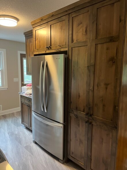 Brand new fridge, dishwasher - 8624 Oakland Ave S