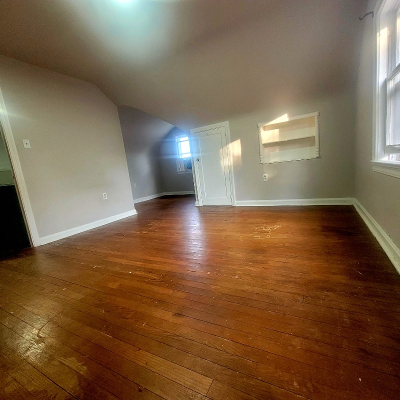 Building Photo - 5713 South Blvd