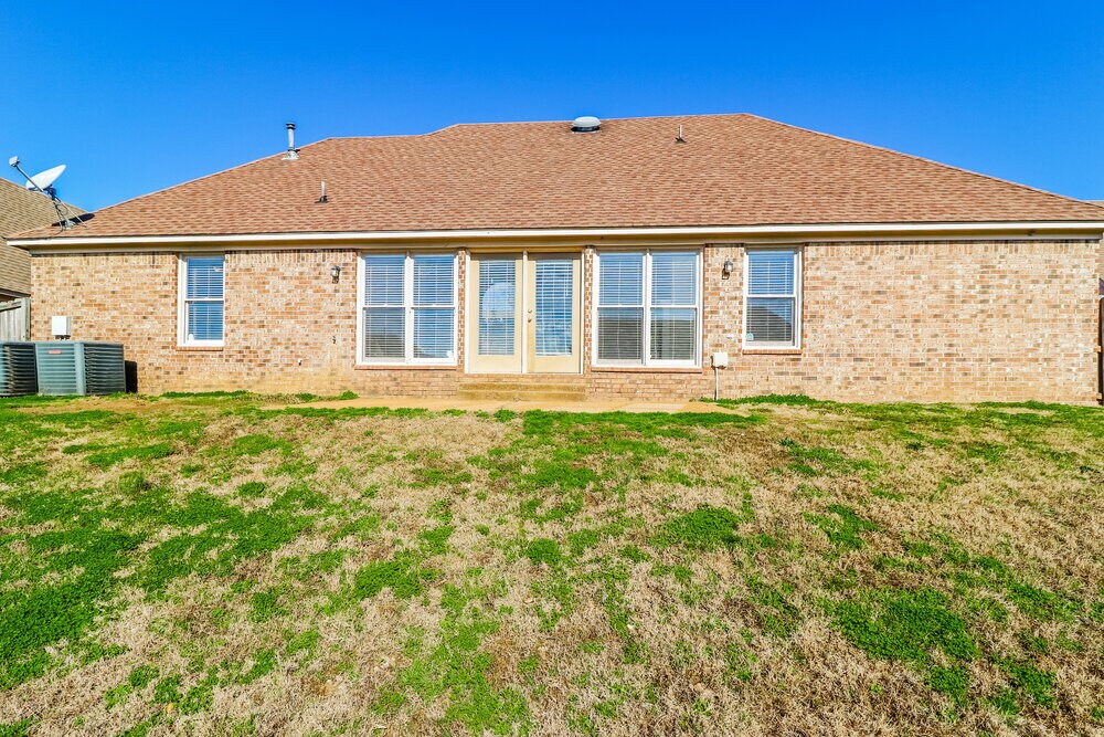 Building Photo - 1418 Hidden Ridge Ln