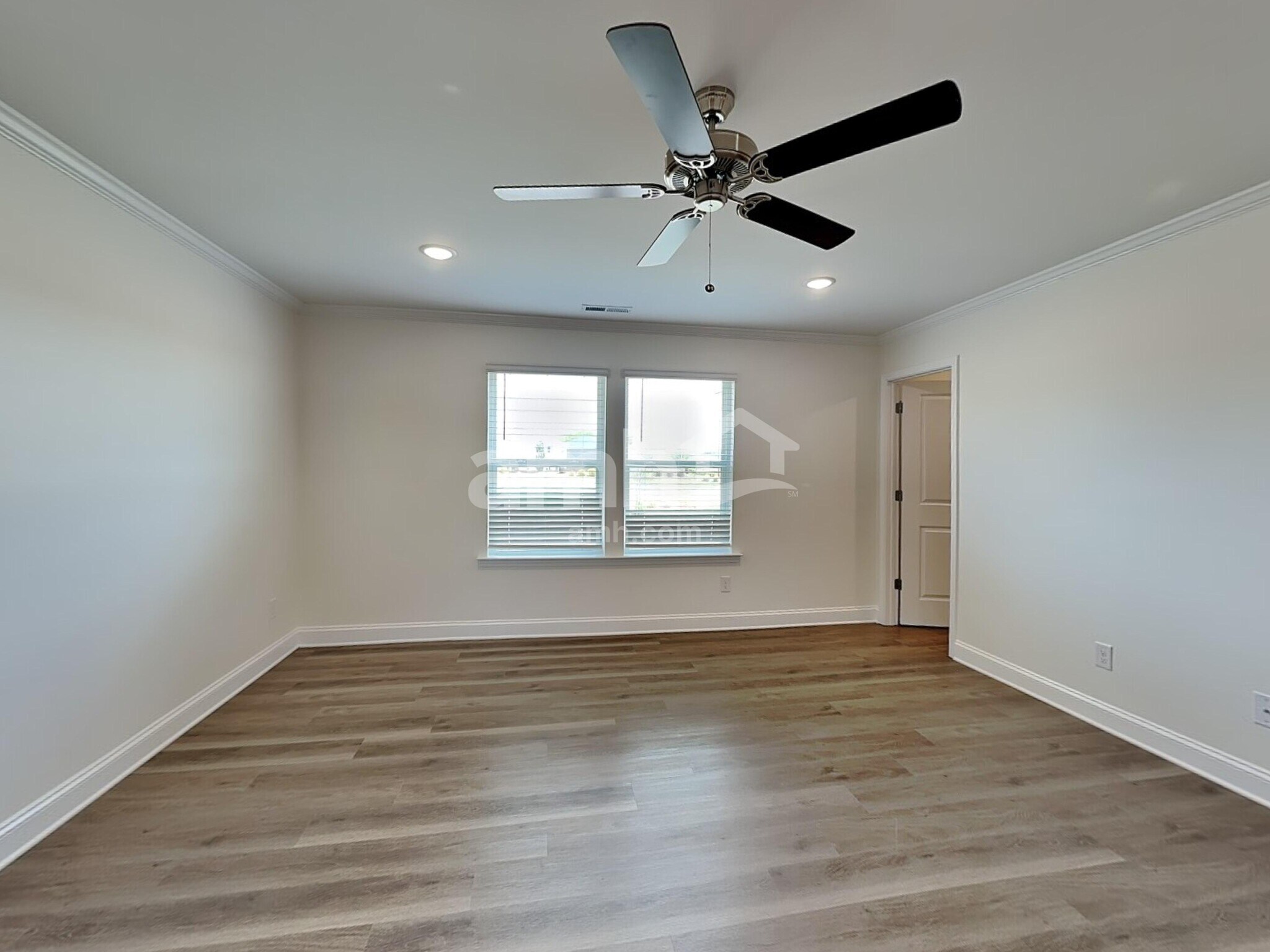 Building Photo - 3500 Lincoln Hts Ln