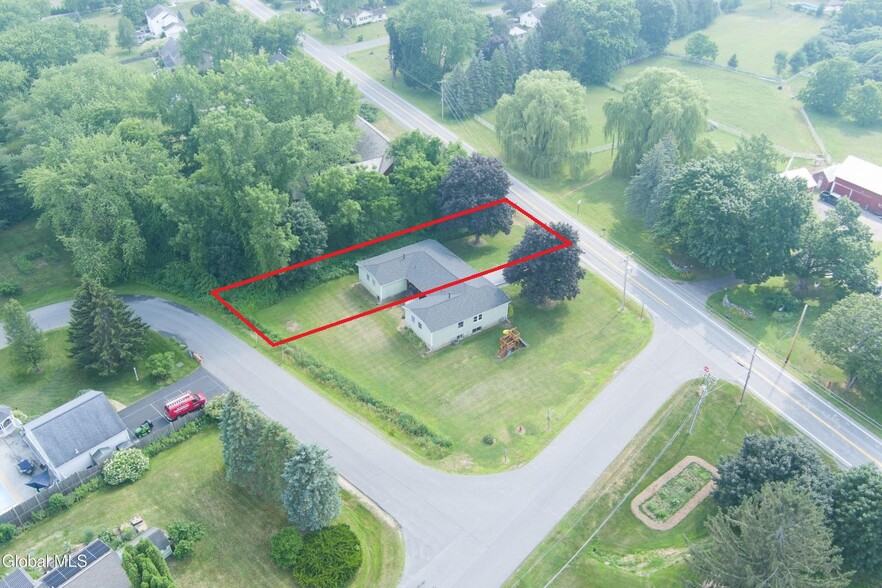 Building Photo - 314 Goode St