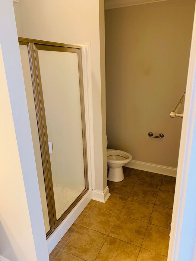 Building Photo - 2005 Stephanie Ct