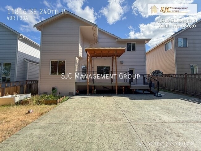 Building Photo - 11816 SE 240th Pl