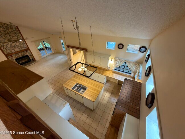 Building Photo - 4120 Ponds Dr