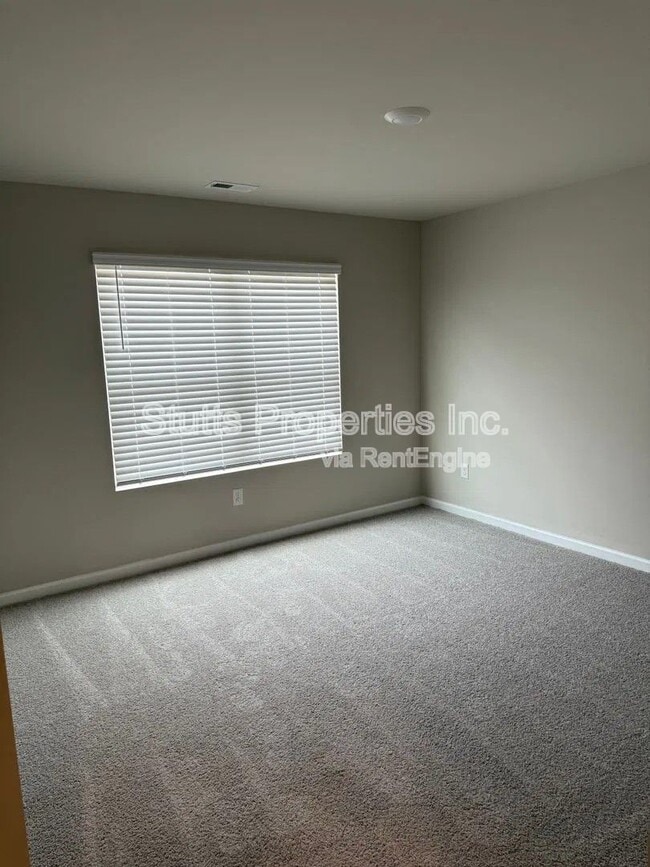 Building Photo - 323 Skykomish Rd