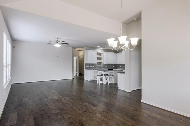 Building Photo - 205 Penna Ln