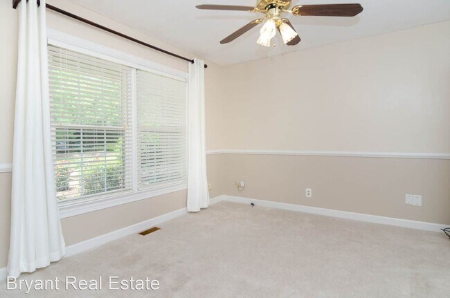 Building Photo - 3 br, 3 bath House - 1665 Canady Road