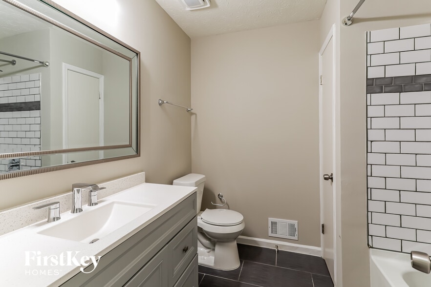 Building Photo - 1515 Trail Ridge Ct